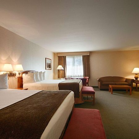 סנט הלנס Best Western Oak Meadows Inn מראה חיצוני תמונה