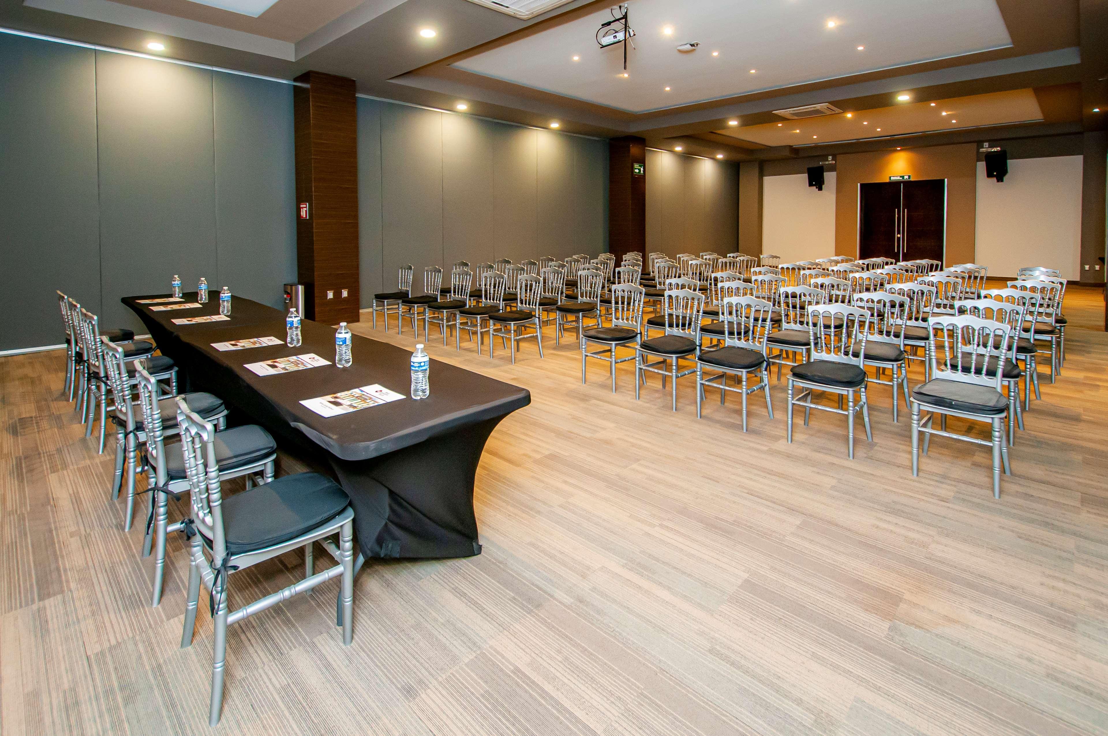 סנט הלנס Best Western Oak Meadows Inn מראה חיצוני תמונה