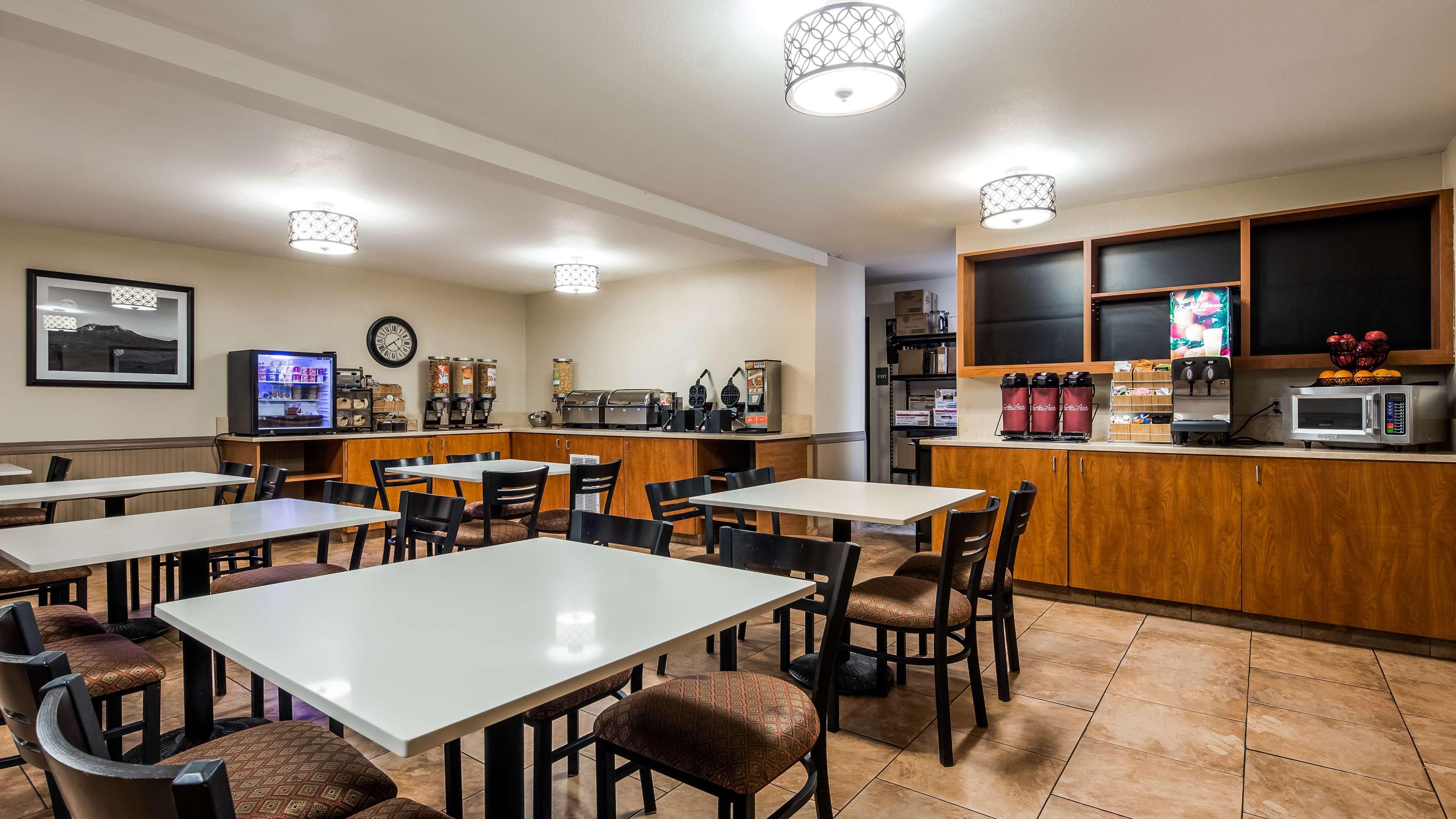 סנט הלנס Best Western Oak Meadows Inn מראה חיצוני תמונה